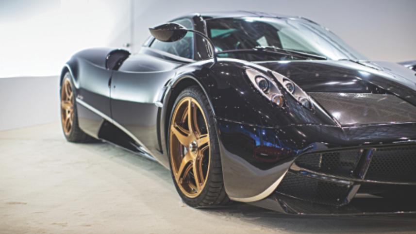 hypercar 1.jpg