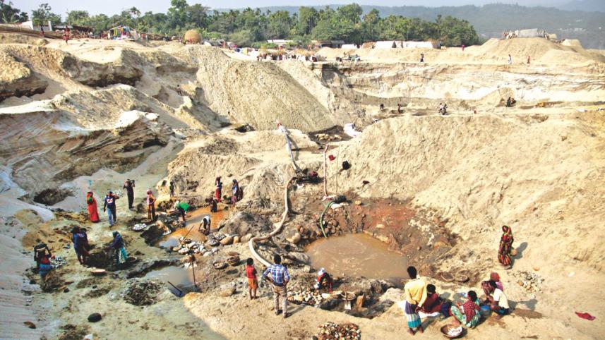 illegal_stone_extraction_1.jpg