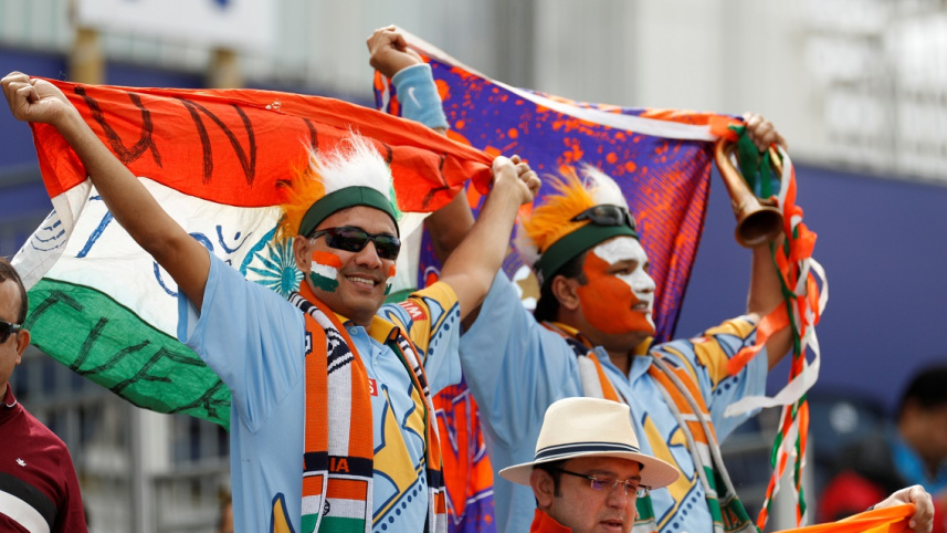 india_fans.jpg