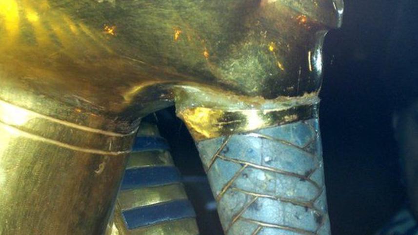 king-tut-wb.jpg