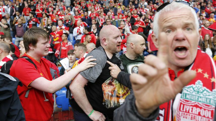 Liverpool fans.JPG
