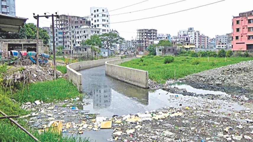Manda canal.jpg