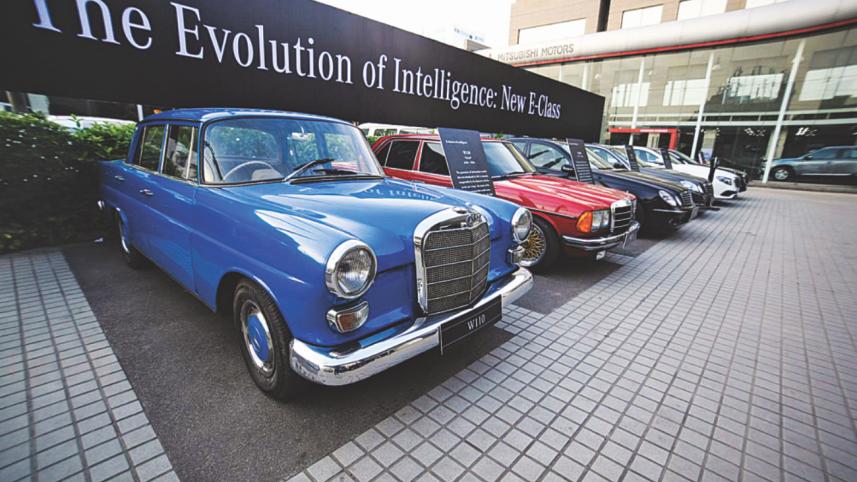 Mercedes Benz 2.jpg