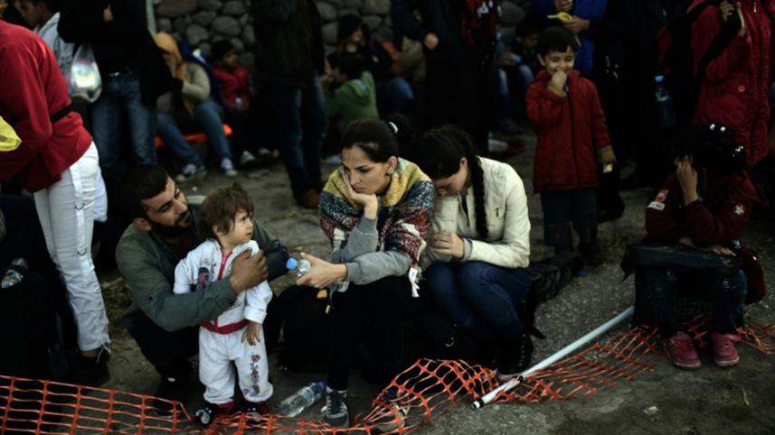 migrants-rest.jpg-NS.jpg