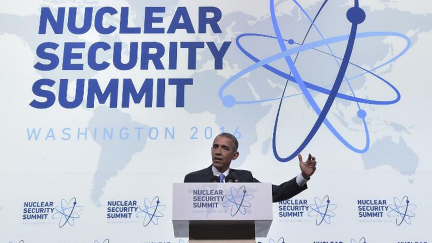 Obama-1WB.jpg