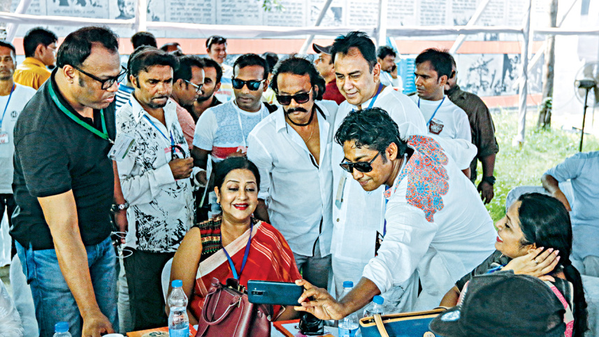 obhinoy_shilpi_shongho_election_2.jpg