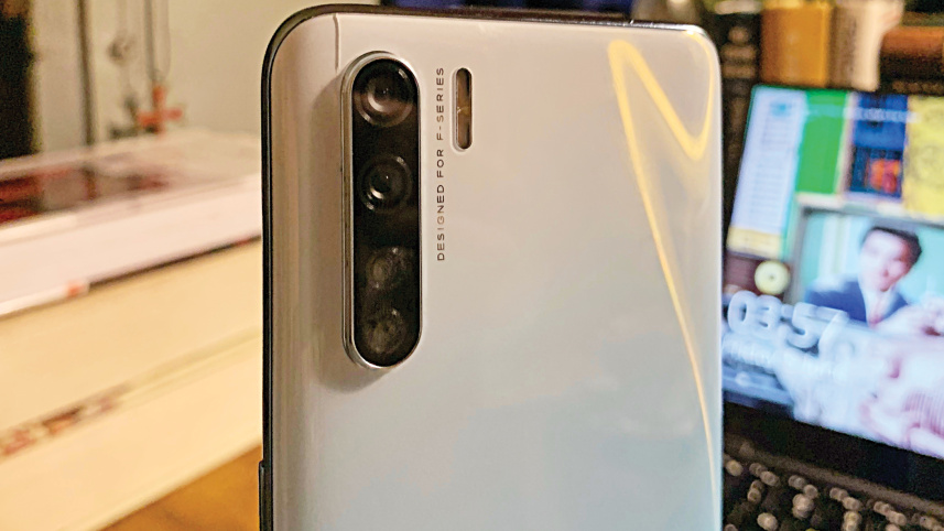 oppo2.jpg