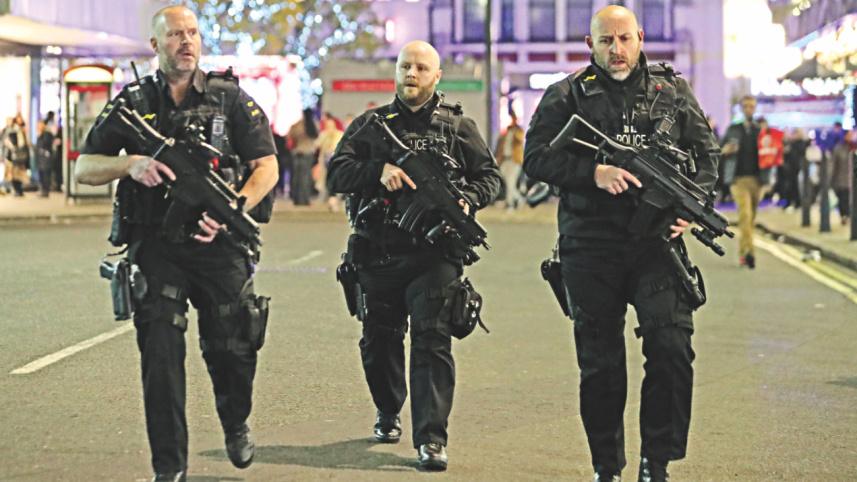 panic_in_london_2.jpg