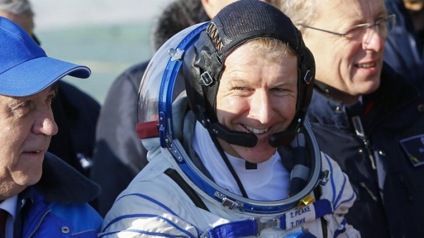 Peake-afp-wb.jpg