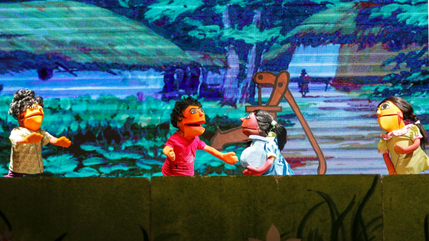 puppet_show1.jpg