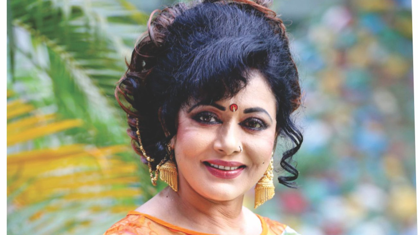 Actress ROZINA