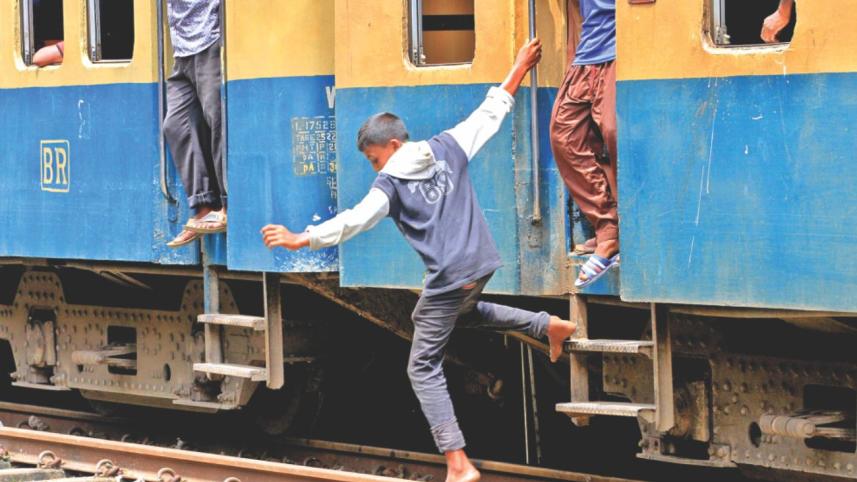 safety_derailed2.jpg