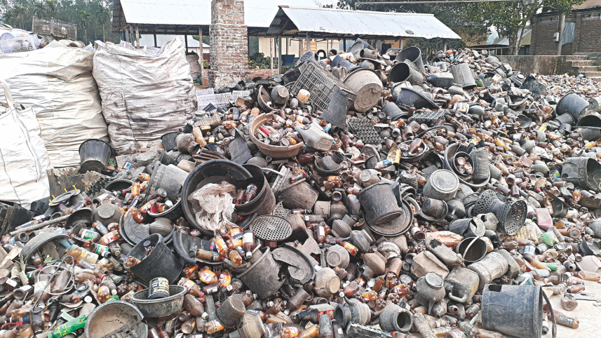 scrap_plastic_industry_2.jpg