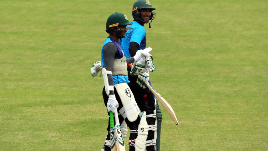 shakib_and_riyad_2.jpg
