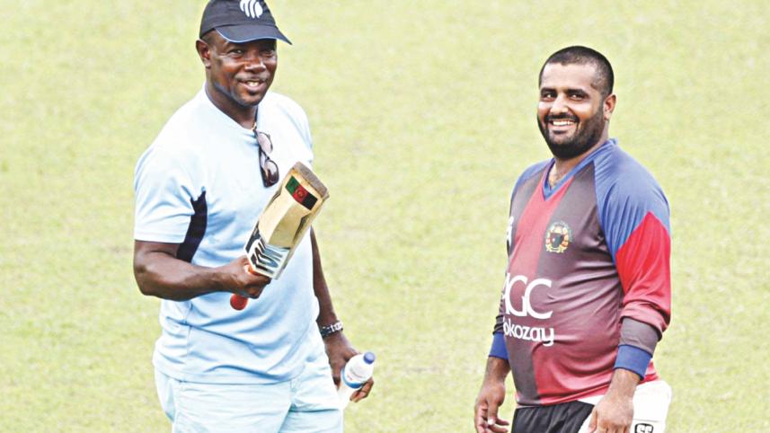 Mohammad Shahzad, Richie Richardson
