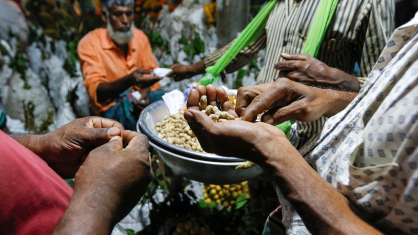 the_nights_of_karwan_bazar10.jpg