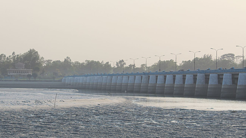 the_vanishing_fishermen_of_teesta2.jpg