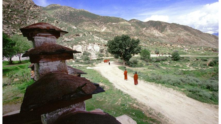Tibet-5WB.jpg