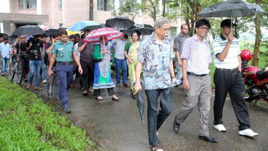Zafar-Iqbal-2.jpg