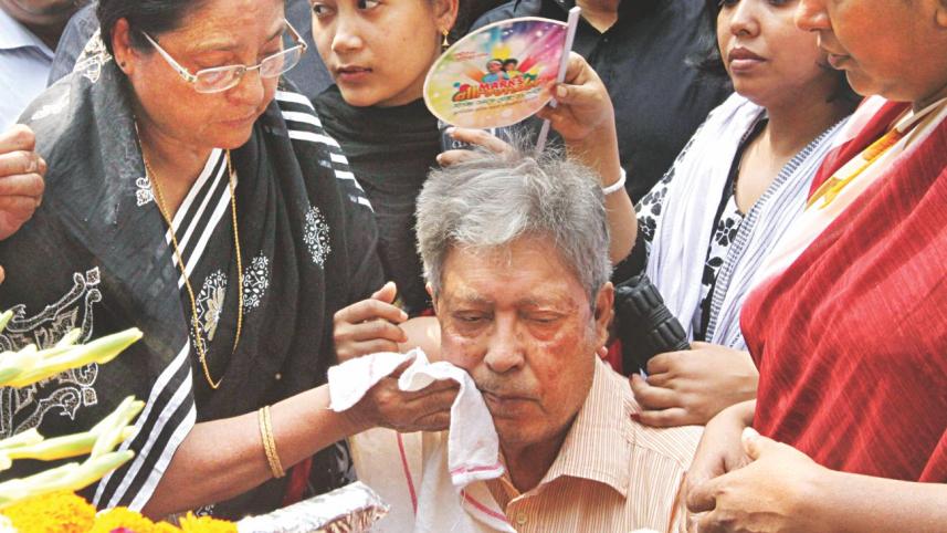 prof-ajoy-roy-father-avijit-roy.jpg