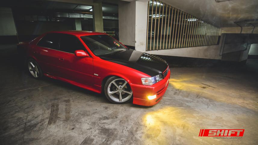 Toyota Chaser 3.jpg