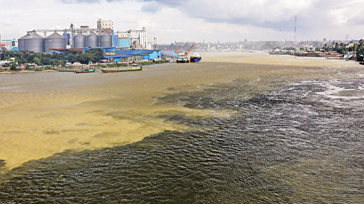 Industrial_Waste_Continues_to_Pollute.jpg