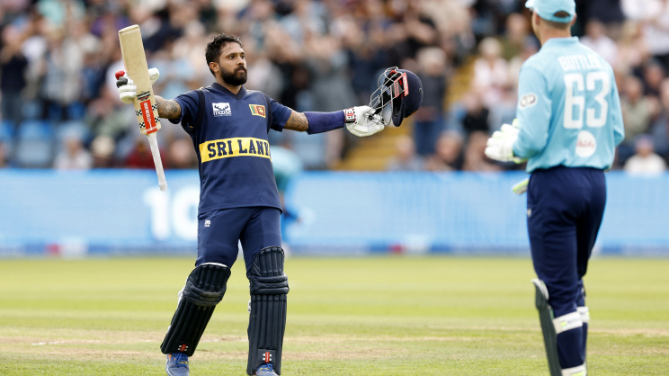 Mendis.JPG