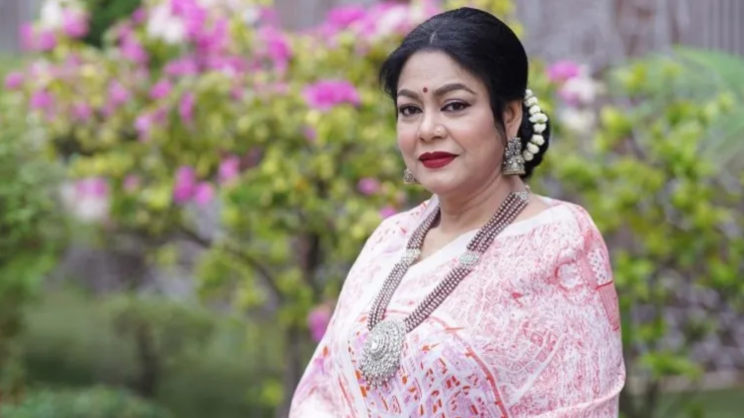 Ferdous Ara returns to Bangladesh Betar after 15 years