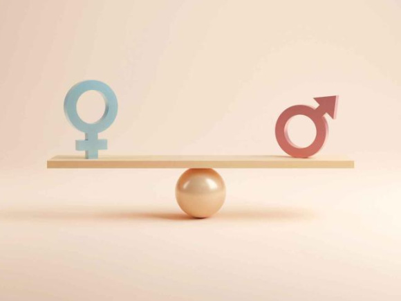 women-further-gender-gap.jpg