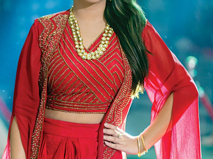 sarika.jpg
