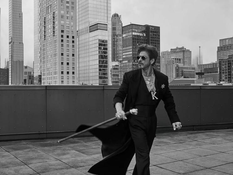 SRK makes memorable Met Gala debut in Sabyasachi