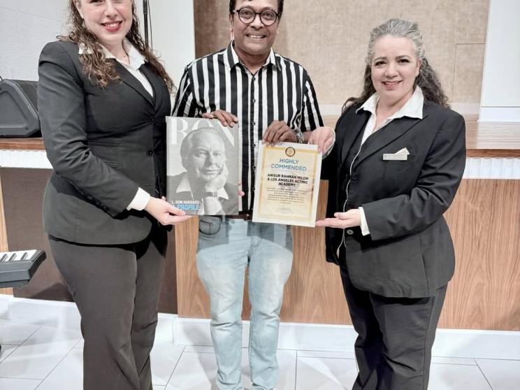best_humanitarian_award_2025_in_los_angelesi_am_grateful_to_the_church_of_scientology_for_presen_2.jpg