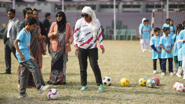 Khelar Daak.jpg
