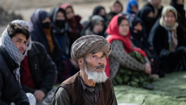 Afghan families.jpg