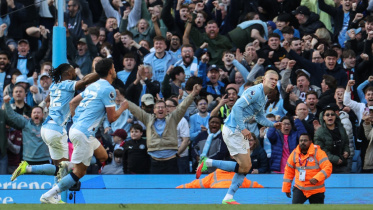 AFP__20260419__A8C86ZW__v1__MidRes__FblEngPrManCityArsenal.jpg