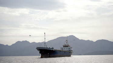 Hormuz-blockade.jpg