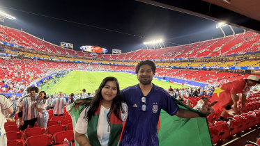 Bangladeshi fan watches messi in dallas