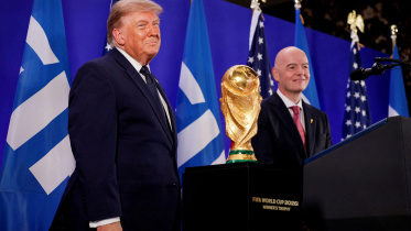 2026-07-17T233654Z_1217080472_RC2YFMAC1027_RTRMADP_3_SOCCER-WORLDCUP-ESP-ARG-TRUMP.JPG