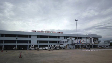 All arrival and departure flights at Shah Amanat International Airport are experiencing delays of 30 minutes to one hour due to adverse weather conditions. File Photo: BSS