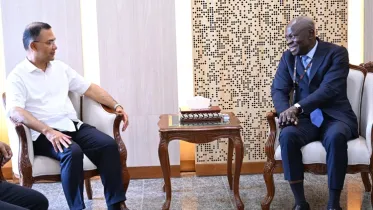 International Labour Organization (ILO) Director-General Gilbert F Houngbo paid a courtesy call on Prime Minister Tarique Rahman at his office in the Bangladesh Secretariat. Photo : PMO