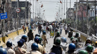 Protesters_India_PoliceFiring_Reuters.PNG