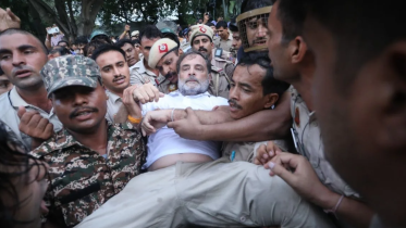 Rahul Gandhi detention latest update