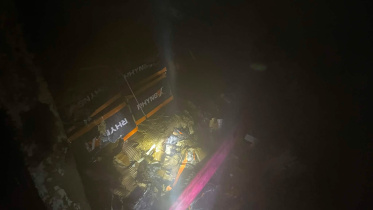 Dhaka Bangshal helmet warehouse fire