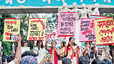 DU-female-students.jpg