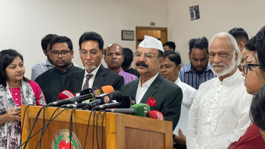 Gayeshwar speaks to reporters at the Election Commission headquarters. Photo: Courtesy