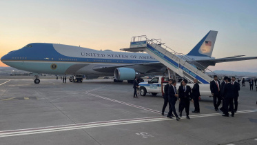 A catering truck parked by Air Force One, before US President Donald Trump's departure from Ankara, Turkey, July 8, 2026. Photo: Reuters