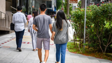 firstDate singapore.png