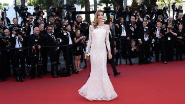 Ana Beatriz Barros