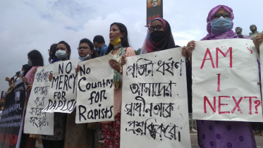 DU-rape-protest.jpg
