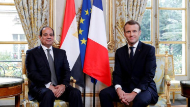 Macron.jpg